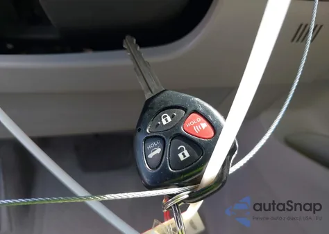 2011 Toyota Camry Le z USA, uszkodzony, nr VIN 4T4BF3EK4BR209516